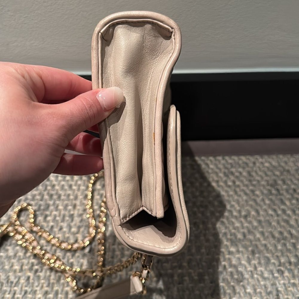 Tory Burch -Authentic Fleming Small Convertible Shoulder Bag Light Taupe - Picture 6 of 17